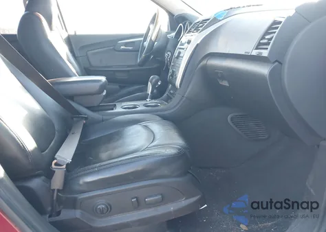 2010 Chevrolet Traverse Lt z USA, uszkodzony, nr VIN 1GNLVGEDXAS111624